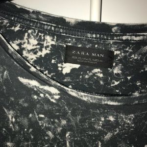 Zara Man Distressed Tee